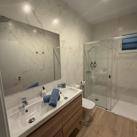 Mar Apartment *